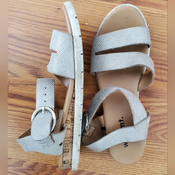 White Mountain silver sparkly summer wedge sandals size 6 - Picture 4 of 5